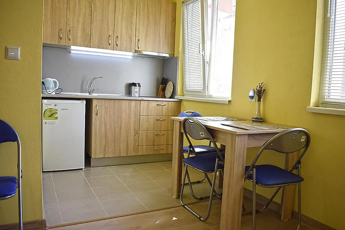 Starlight Studios Burgas City 0*,