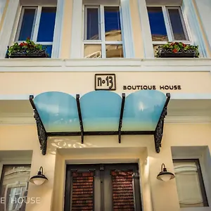 No13 Boutique House Konukevi