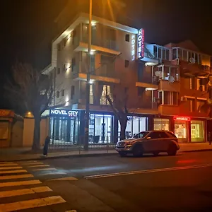 Hotel Family Novel, Burgas